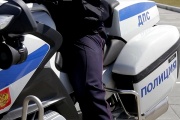 Госавтоинспекция Екатеринбурга разыскивает байкера, столкнувшего с мотоцикла инспектора ДПС