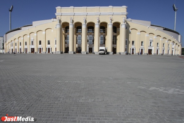 За год на будущую «Екатеринбург Арену» залили 50 тысяч кубометров бетона - Фото 1