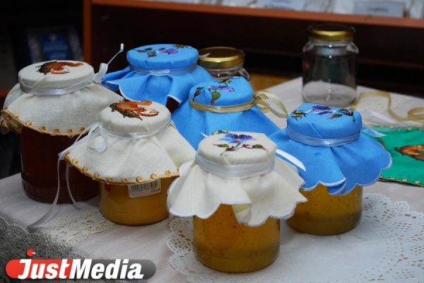 В центре Екатеринбурга будут продавать живую рыбу, мед и пуховые платки