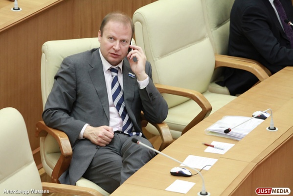 Свердловская ЕР урежет состав политсовета и выберет нового руководителя - Фото 1