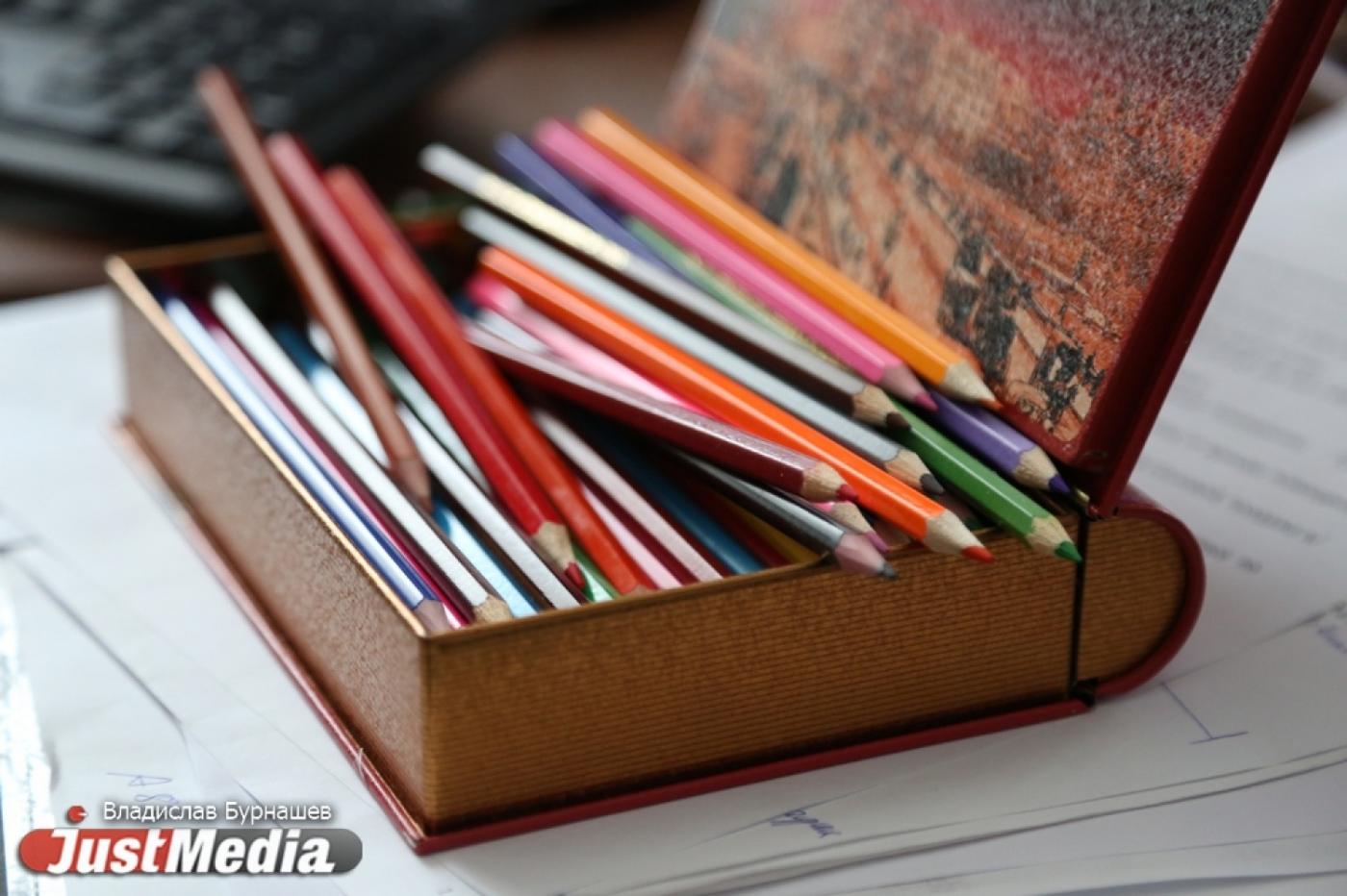 В Екатеринбурге на День матери нарисуют портреты мам - Фото 1