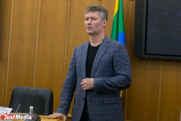 Екатеринбург останется без метро. Ройзман призвал «не питать иллюзий» по поводу его строительства без помощи федерального центра