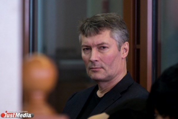 Ройзман о предложении Минэкономразвития снизить цены на алкоголь: «Следующий шаг - заставят пить принудительно»