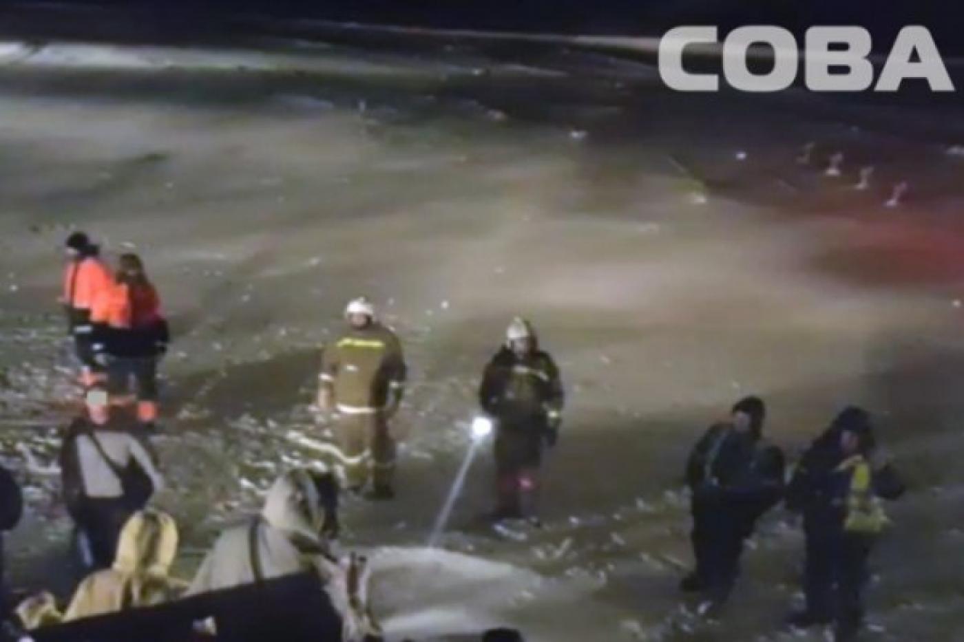 СК выяснит подробности ночного ЧП в «Кольцово». ФОТО. ВИДЕО - Фото 1