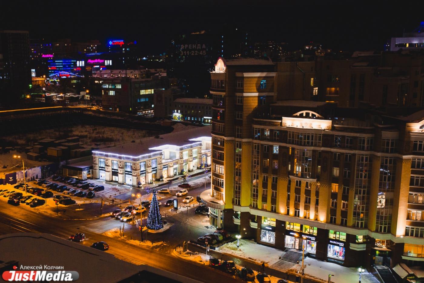 На Эльмаше едва не замерзла первоклассница, отправившаяся ночью в школу - Фото 1