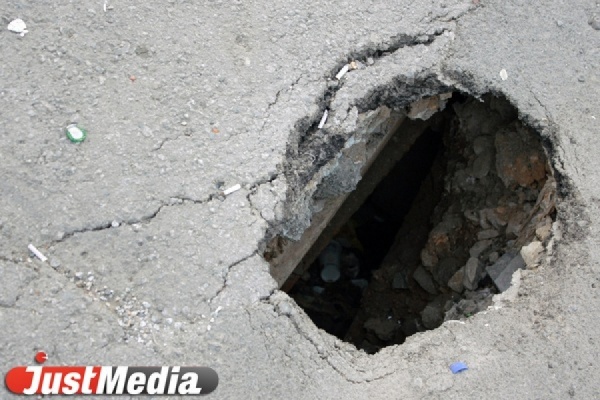 Дорожники поставили трассе Челябинск – Екатеринбург «три с минусом»