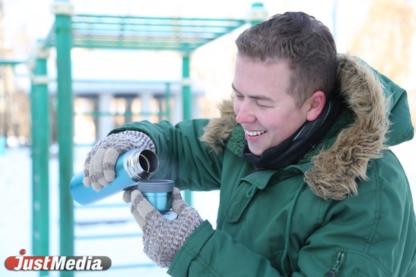 Музыкант Олег Шадрин: «Жизнь уральца должна быть в движении, иначе можно замерзнуть». В Екатеринбурге небольшой плюс. ФОТО, ВИДЕО