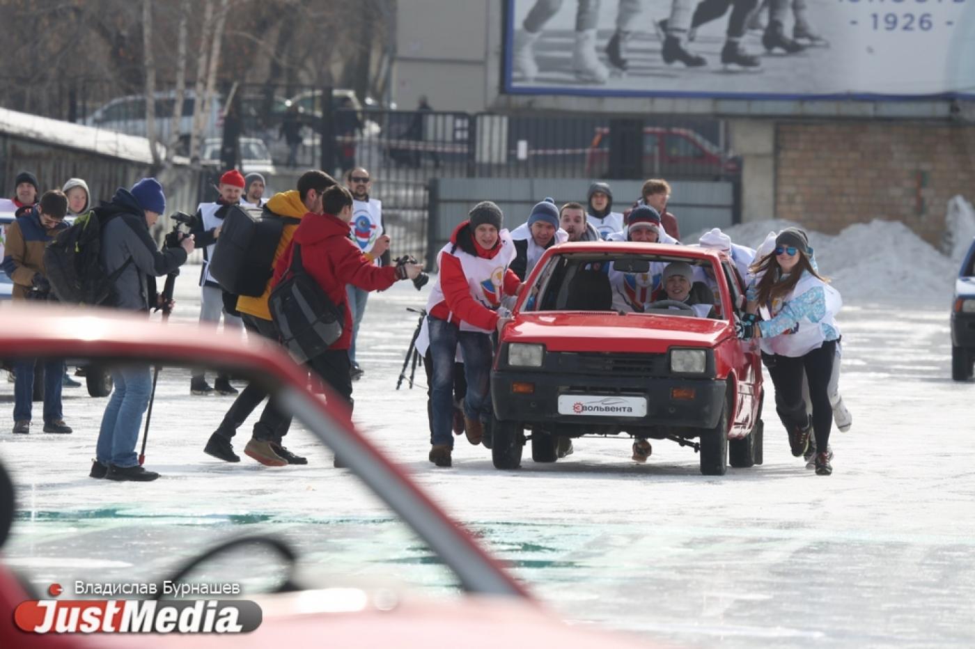 В Екатеринбурге определили первого в истории чемпиона по автокерлингу - Фото 1