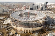 На «Екатеринбург-Арене» начали отделку фасадов. ФОТО