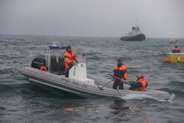 Перегруз и ошибка второго пилота. Стали известны причины крушения самолета Ту-154 в Черном море - Фото 1