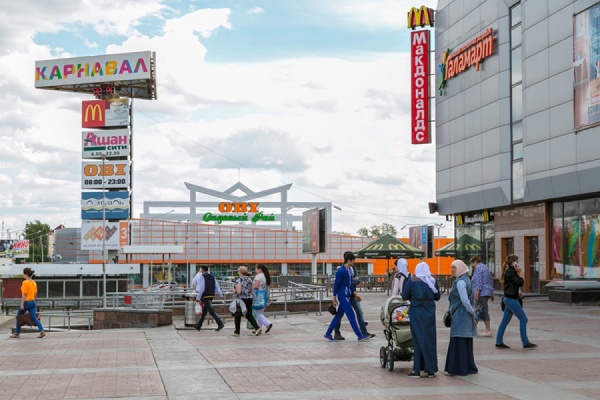 В Екатеринбурге создадут четырехметровое панно из нитей - Фото 1