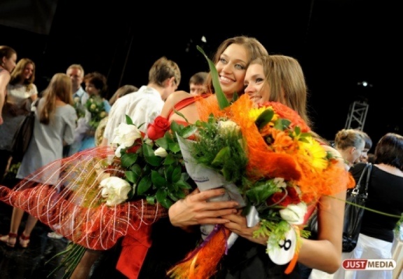 Требования – без татуировок и не замужем. Стартовал кастинг красоток на корону «Мисс Екатеринбург»