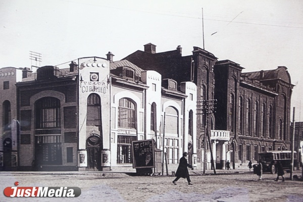 «Старая говядина» колесила по Екатеринбургу в первые годы становления автобусного движения. СПЕЦПРОЕКТ 