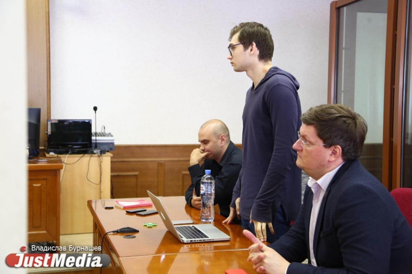 Облсуд скостил Соколовскому срок, но на гастроли по России не отпустил - Фото 1