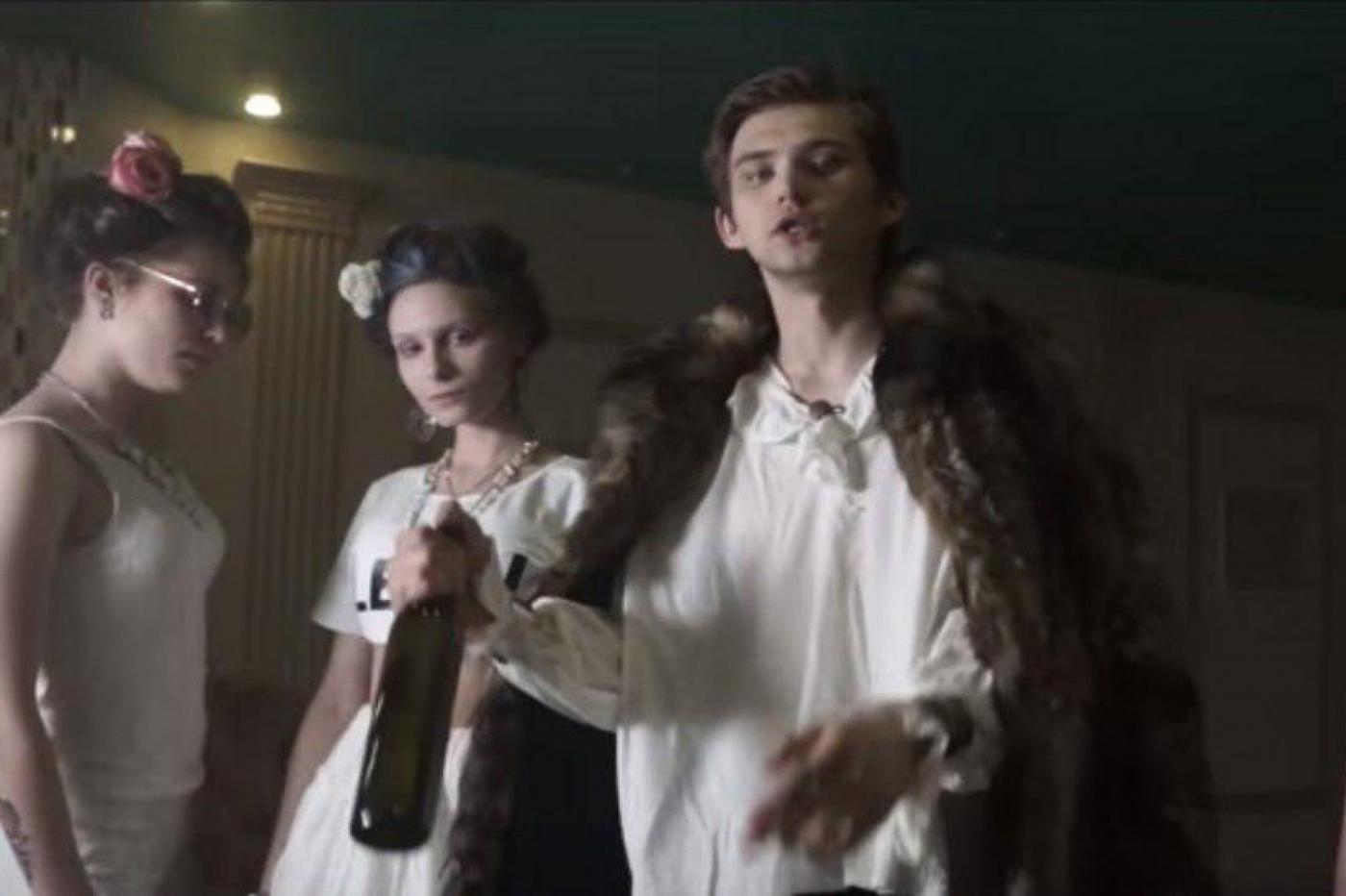 Блогер Соколовский снял клип, в котором бросил вызов коллеге Соболеву - Фото 1