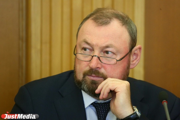 Виктор Тестов: «Храм Святой Екатерины будет хорошим подарком местным жителям на 300-летие Екатеринбурга»