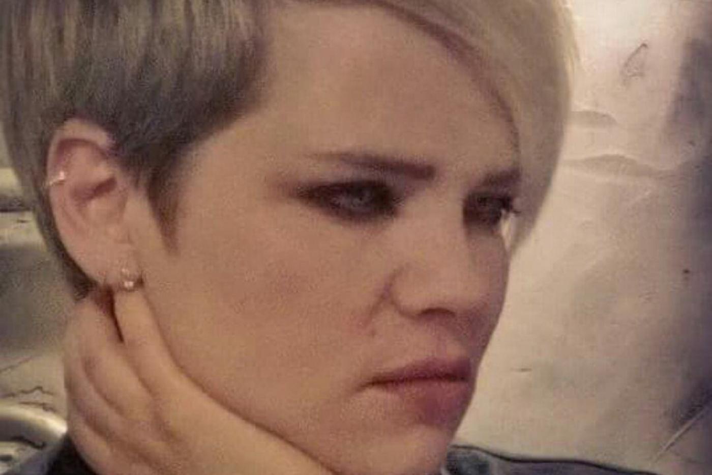 Свердловское минсоцполитики отказалось возвращать детей екатеринбурженке, уменьшившей грудь - Фото 1