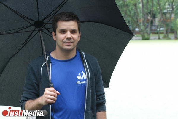 Спортсмен Алексей Куликов: «Нет плохой погоды, если рядом есть друзья и есть, чем заняться». В Екатеринбурге +24 и дождь. ФОТО, ВИДЕО - Фото 1