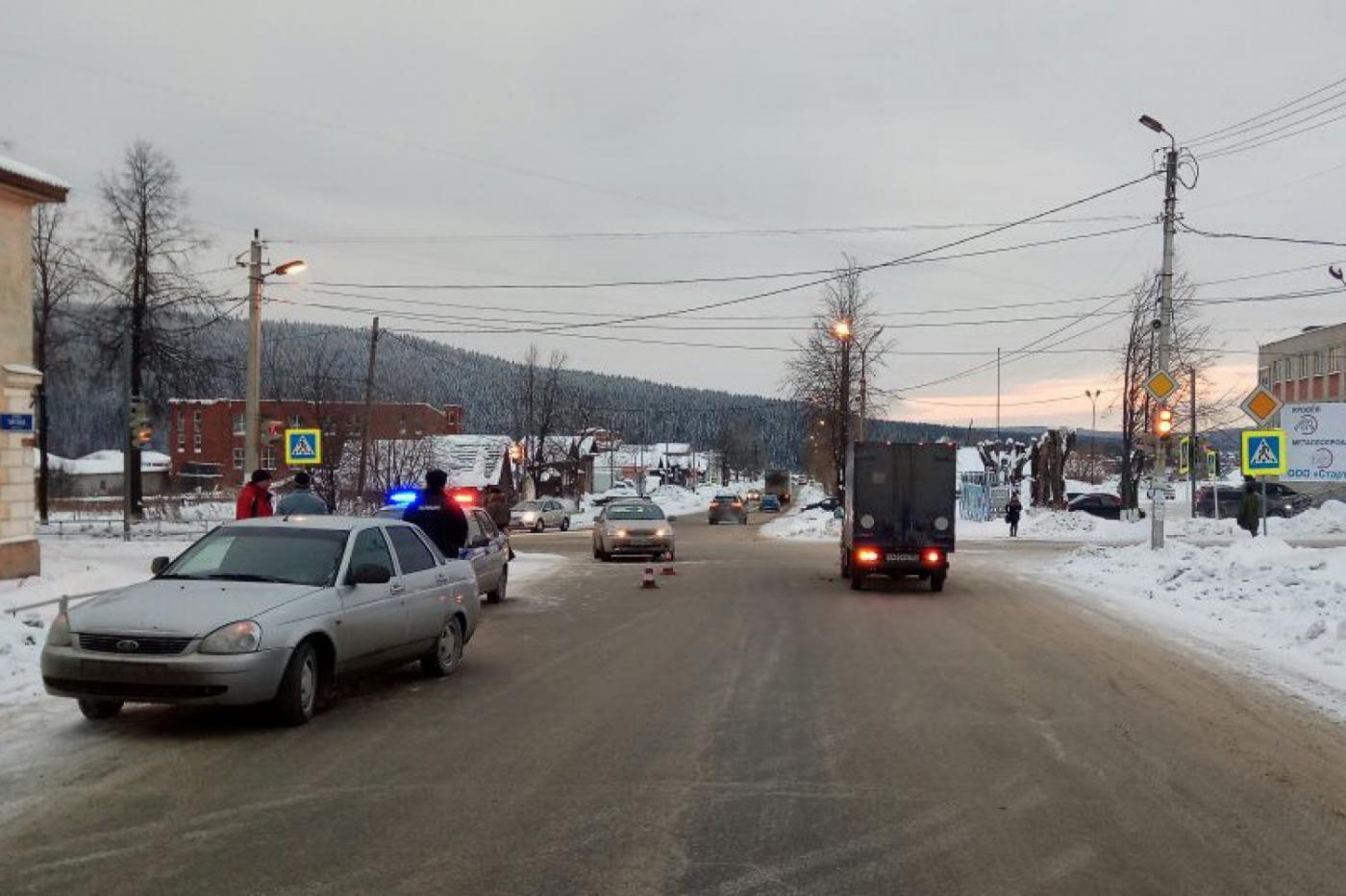 На Урале два пешехода получили травмы из-за водителей-нарушителей - Фото 1