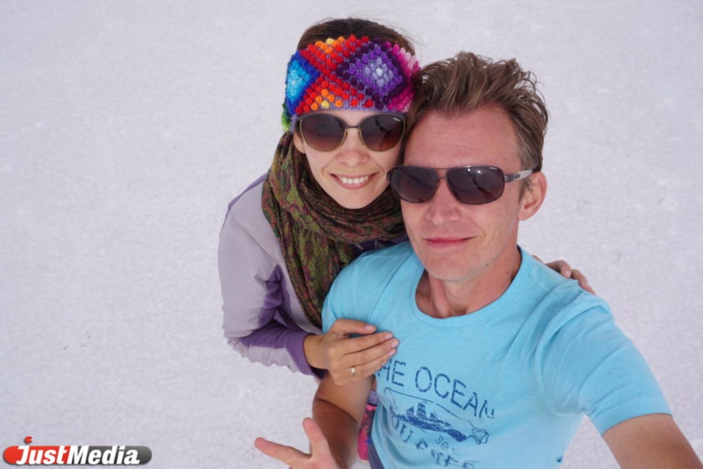 Путешественники Катя и Максим: «Важно, какая погода у вас в сердце». В Екатеринбурге -10 и небольшой снег. ФОТО, ВИДЕО - Фото 1