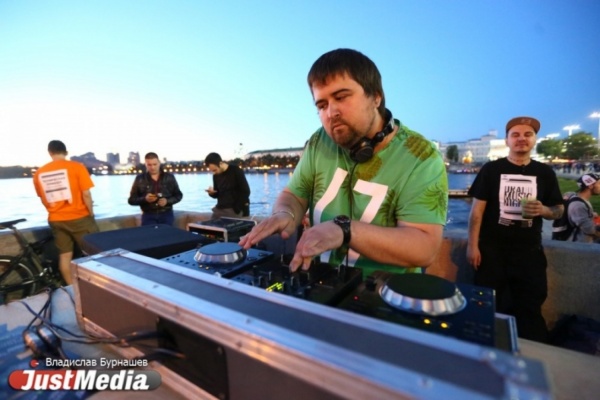 Ural Music Night ищет участников фестиваля и волонтеров