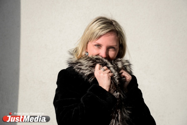 Кадровик МЧС Юлия Беляева: «Скоро весна постучится в наши окна теплыми лучами солнца». Пока в Екатеринбурге резко похолодало до -12. ФОТО, ВИДЕО