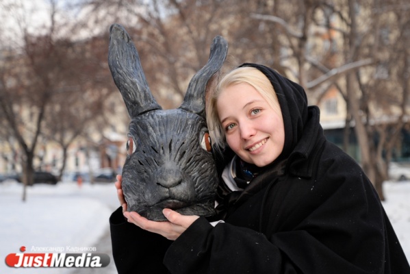 Актриса Оксана Боднар: «Все ждут весну, а мне и зимой хорошо. Чисто, беленький снежок и почти не холодно». В Екатеринбурге -6. ФОТО, ВИДЕО