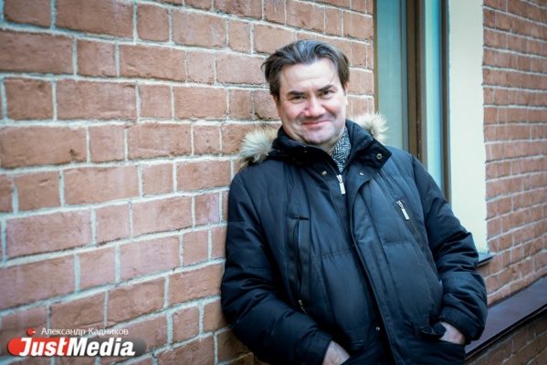 Дирижер Алексей Доркин: «Я как музыкант всегда вспоминаю в это время «Тоску по весне» Моцарта. В Екатеринбурге +8, но все еще гололедица. ФОТО, ВИДЕО