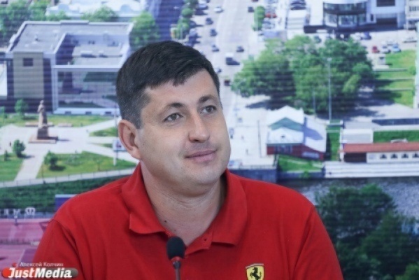 Член ОП обвиняет мэрию в покупке бордюра по чрезмерно завышенной цене - Фото 1