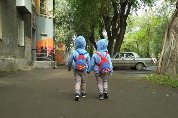 Екатеринбурженка, у которой отобрали двух детей, просит Путина ограничить полномочия опеки - Фото 1