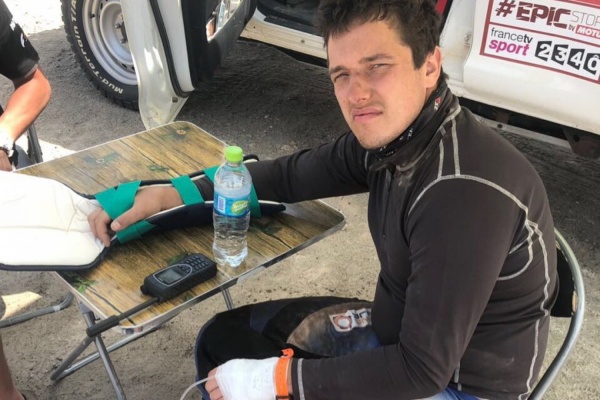 Уральский чемпион Сергей Карякин выбыл из борьбы на «Дакар-2018». ФОТО - Фото 1