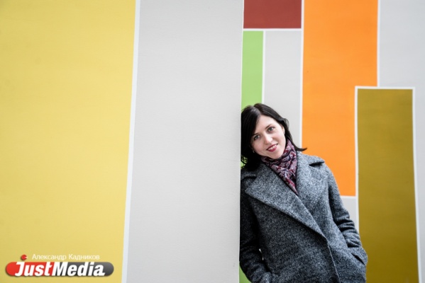 Банкир Кристина Сесицкая: «Не замерзли?» В Екатеринбурге +18 и возможен дождь. ФОТО, ВИДЕО