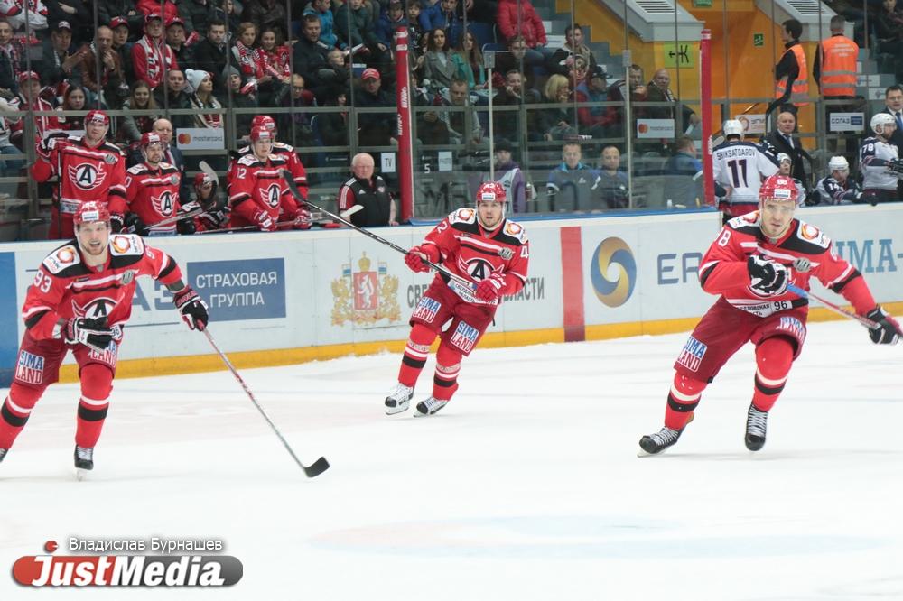 «Автомобилист» переиграл «Сочи» и одержал восьмую победу подряд - Фото 1