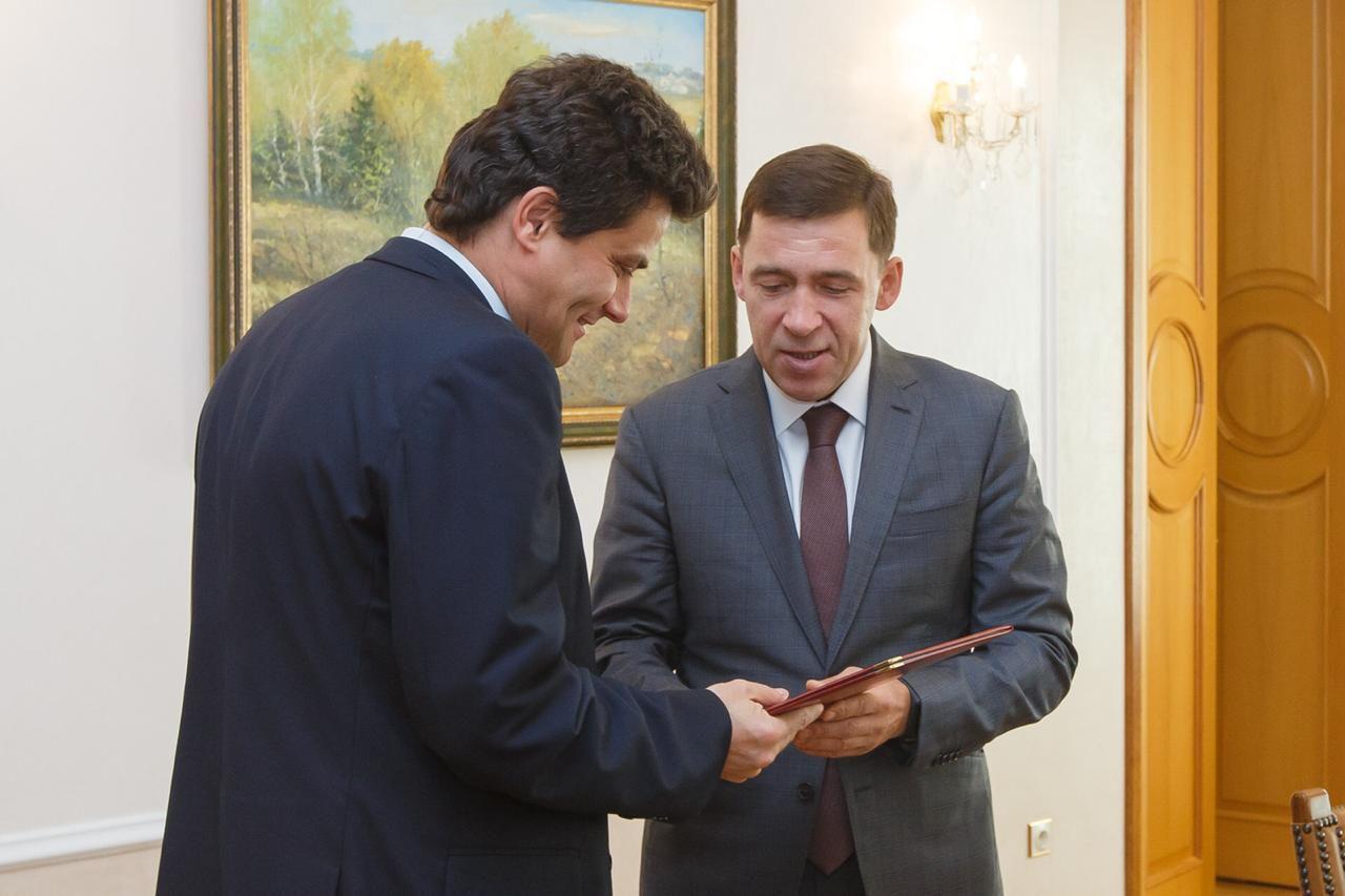 Куйвашев поздравил с юбилеем будущего мэра Екатеринбурга - Фото 1