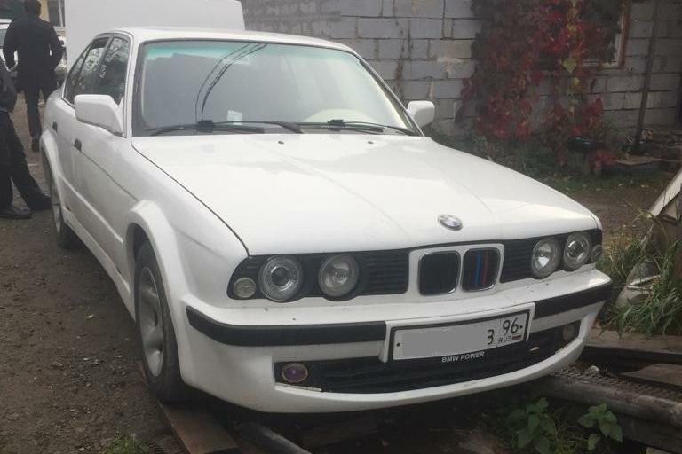 У екатеринбуржца за долг «по расписке» арестовали BMW  - Фото 1