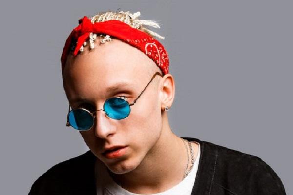 Рэпер T-Fest на две недели перенес концерт в Екатеринбурге из-за событий в Керчи - Фото 1