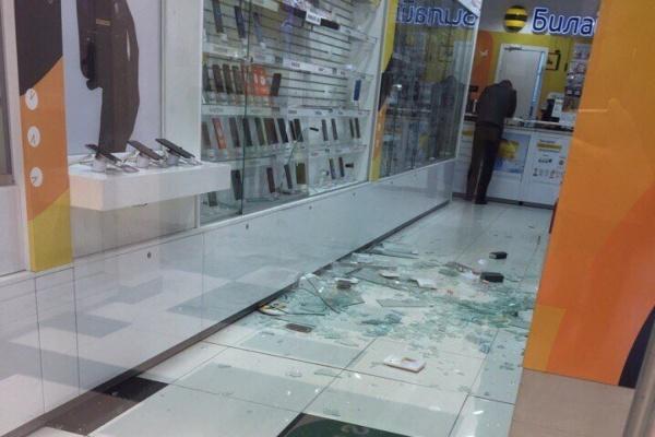 СКР передал в суд дело о банде, разгромившей ТЦ «Кит» в Екатеринбурге - Фото 1