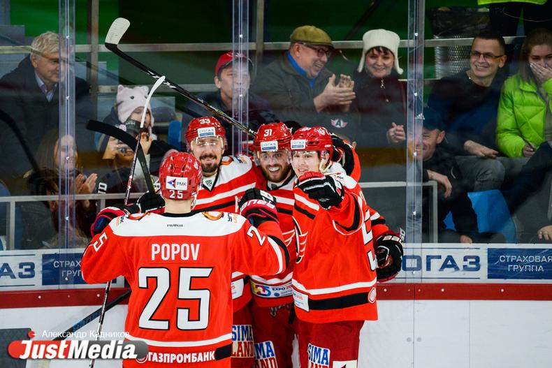 «Автомобилист» переиграл финский «Йокерит» и одержал пятую победу подряд   - Фото 1