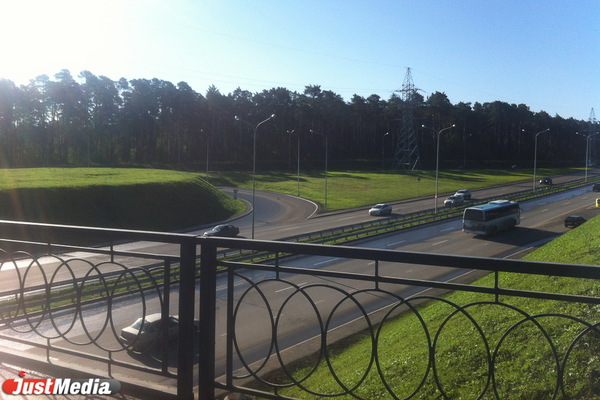 В Кировском районе Екатеринбурга установят новые ограждения - Фото 1