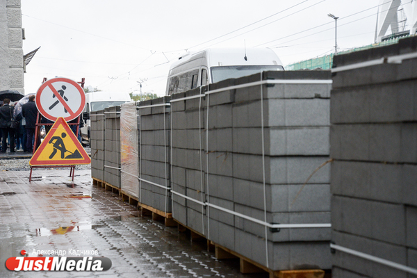 В Екатеринбурге в начале октября завершатся все дорожные работы - Фото 1