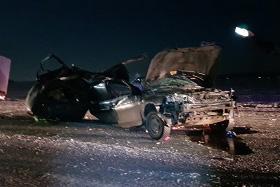 Под Богдановичем «десятка» врезалась в легковушку и залетела под МАЗ. Пострадали 6 человек - Фото 1