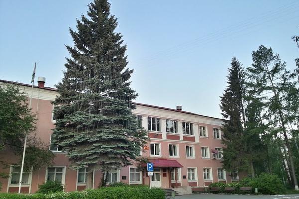 Думе Асбеста дали две недели, чтобы спасти себя от роспуска - Фото 1