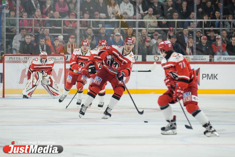 «Автомобилист» обыграл «Салават Юлаев» и сравнял счет в серии - Фото 1