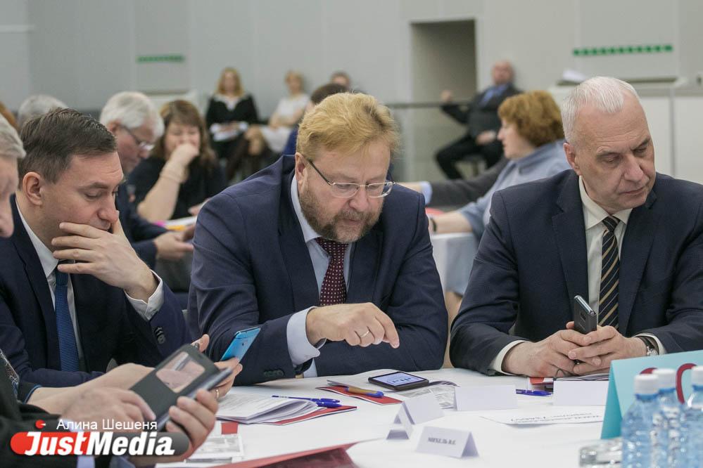 Дубичев отреагировал на кляузу, которую на него написали депутаты Асбеста - Фото 1