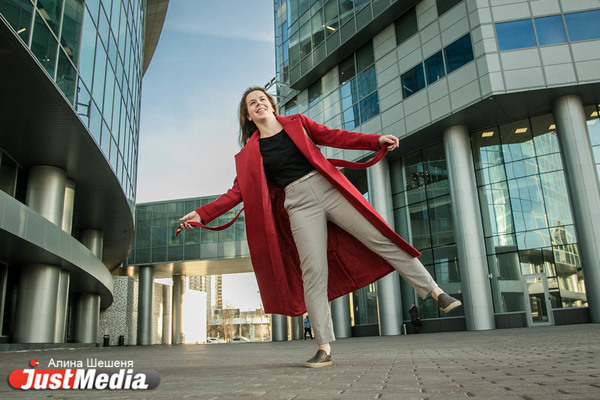 Блогер Анна Стародубова: «Меня уральская погода очень удивляет и пугает». В Екатеринбурге +12