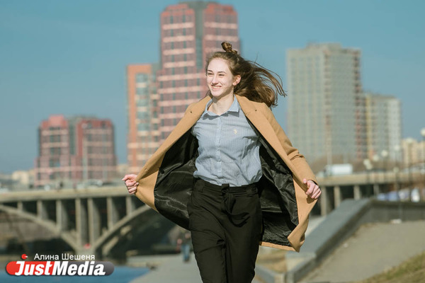  Елизавета Фитисова, «Уралочка-НТМК»: «Поднимайтесь из своих теплых кроваток и выходите гулять на улицу». В Екатеринбурге +9 градусов