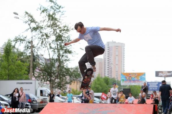 В сквере у ДИВСа появится большая скейт-площадка - Фото 1