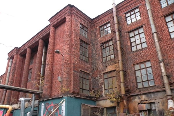 Библиотеку имени Горького попросили взять под охрану - Фото 1