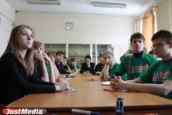 Старшеклассники Свердловской области попробуют себя в роли радиоинженеров - Фото 1