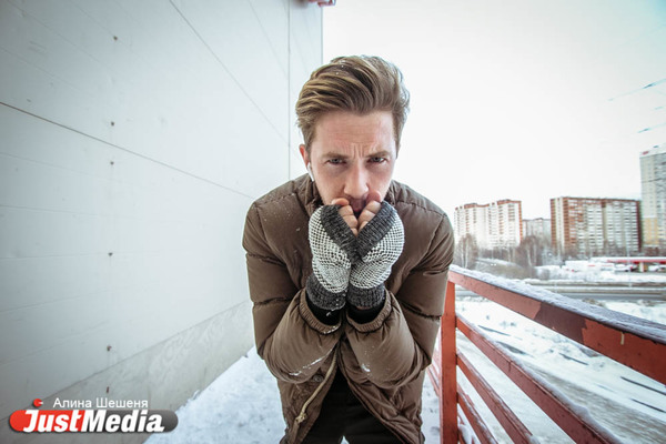 Актер Андрей Назимов: «Я люблю такую погоду, потому что есть предчувствие весны». В Екатеринбурге -5 - Фото 1